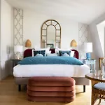 Hotel Le Lavoisier & Paris