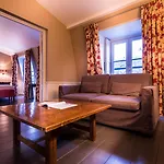 Le Lavoisier & Hotel Paris