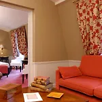 Le Lavoisier & 4* Paris