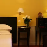 Le Lavoisier & Hotel
