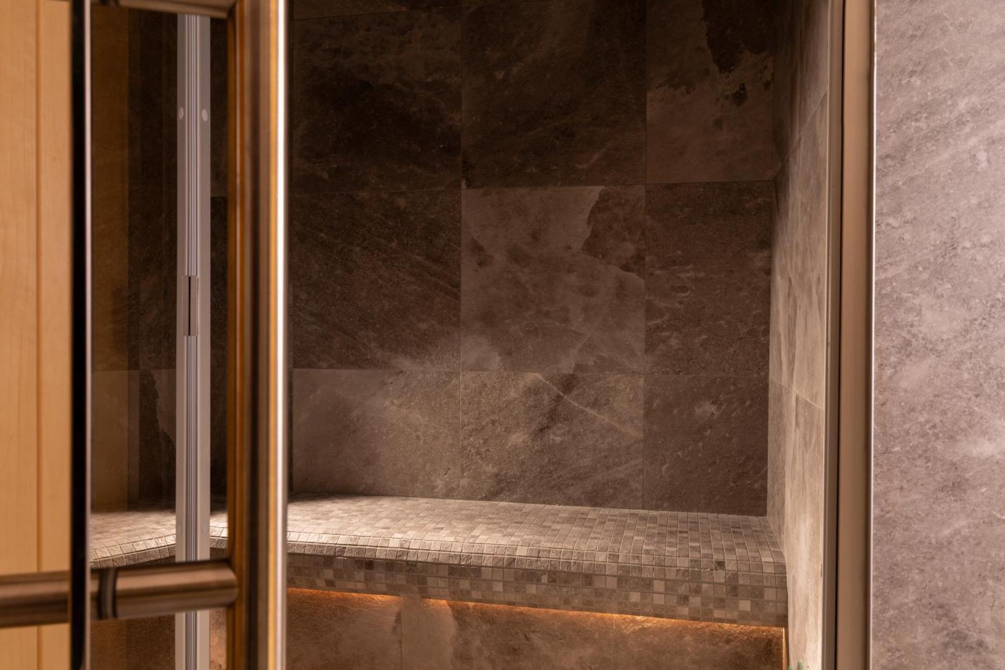 Le Lavoisier & Hotel Parigi