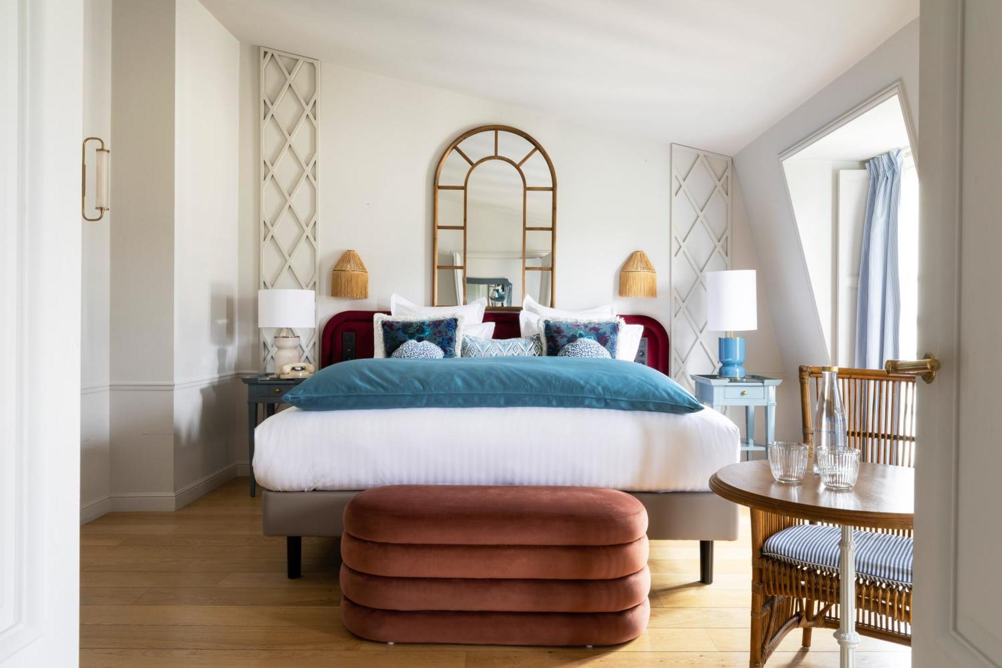 Hotel Le Lavoisier & Paris