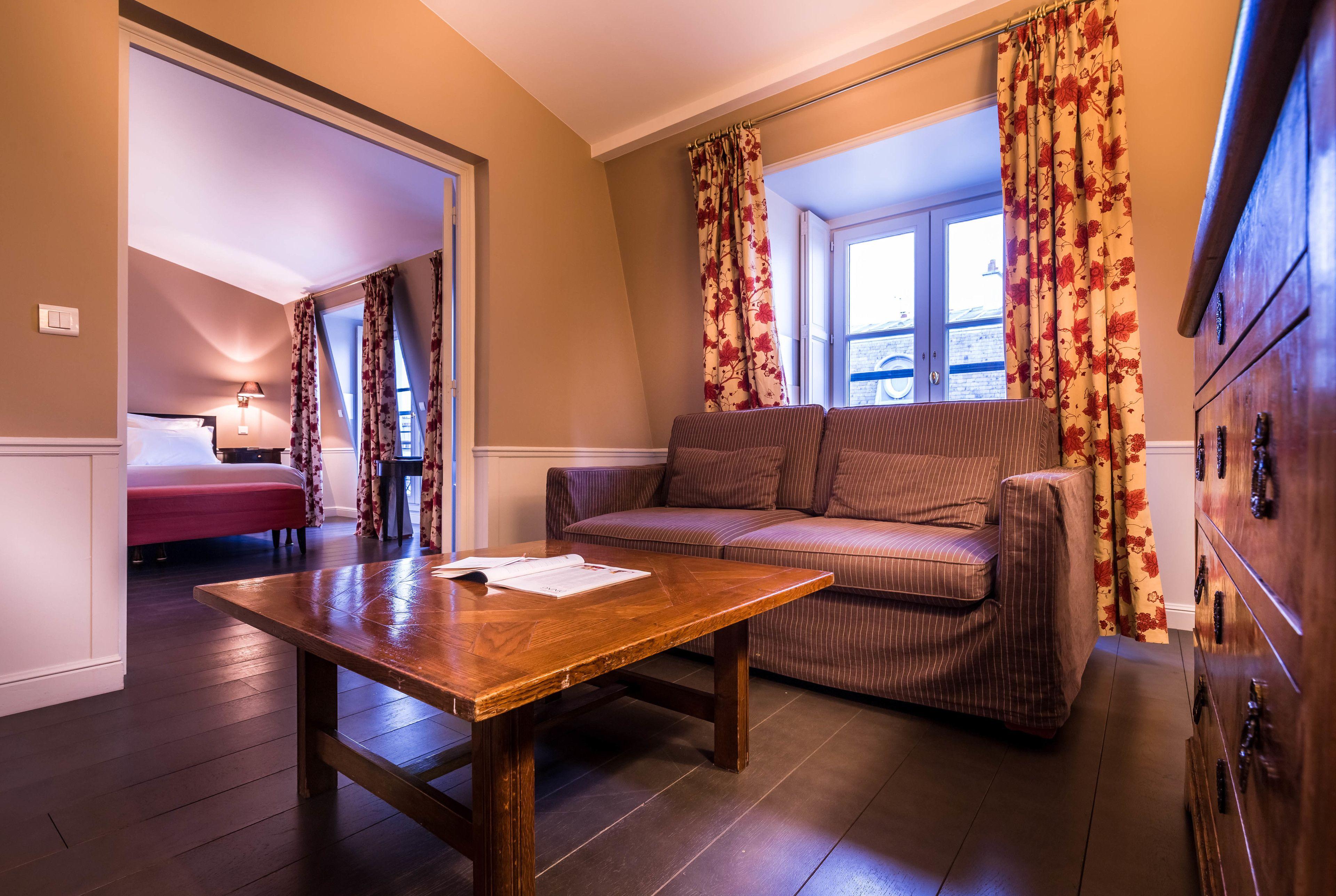 Le Lavoisier & Hotel Paris