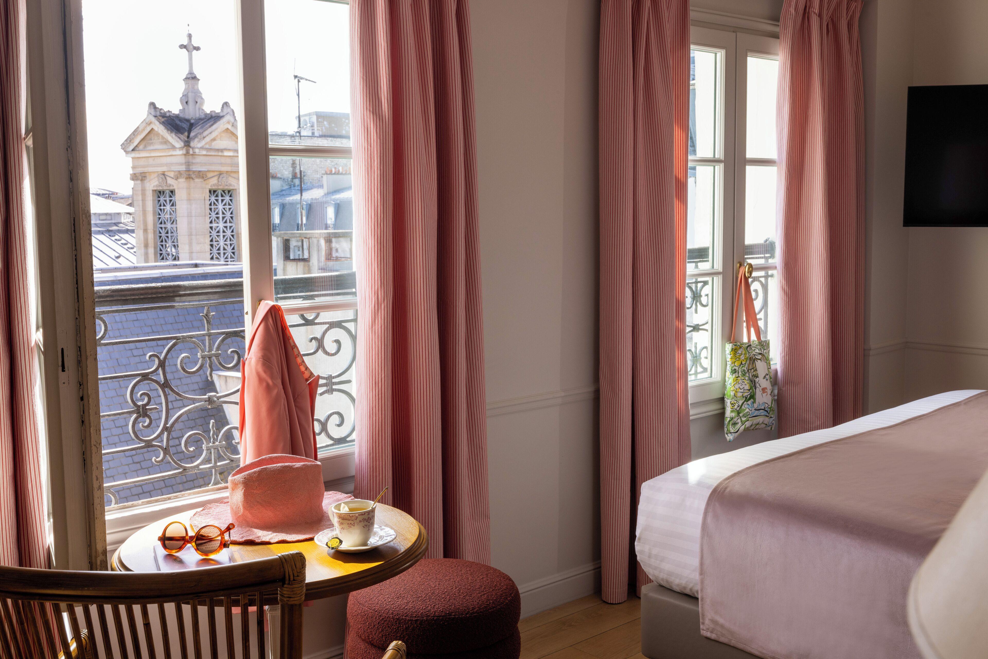 Hotel Le Lavoisier & Paris